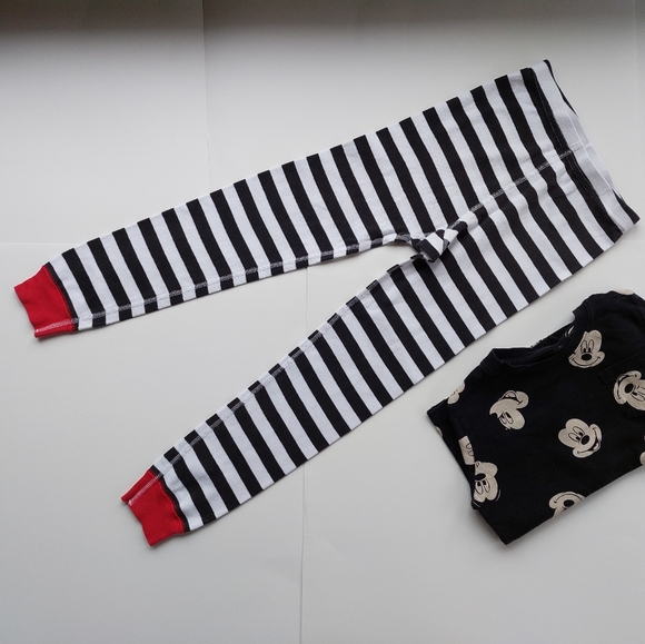 Hanna Andersson mickey pjs - Picture 14 of 16